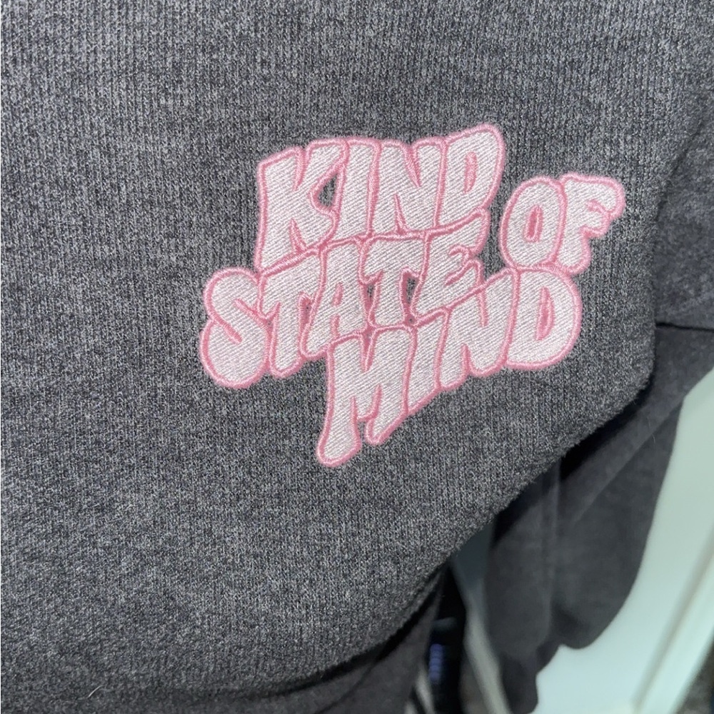 Old Navy Gray and Pink Crewneck Sweater